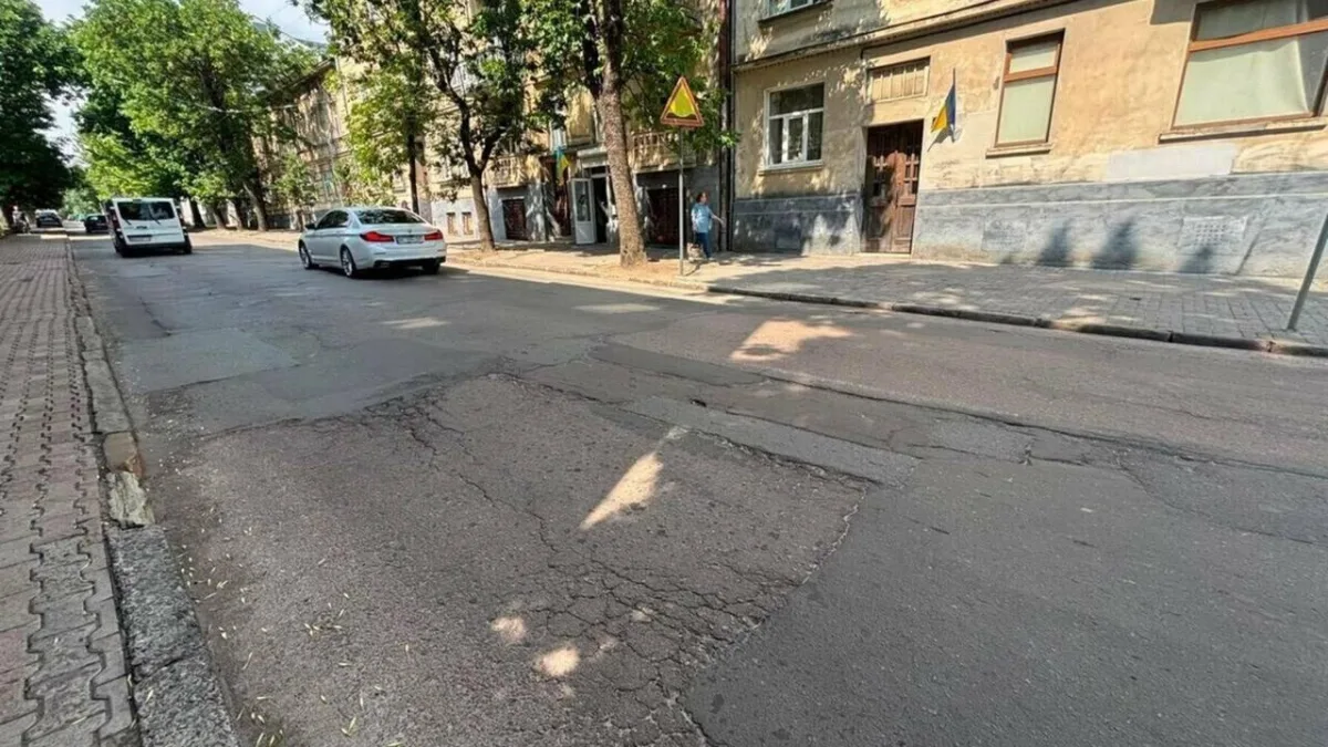 Ремонт вулиці Героїв УПА у Львові: другий етап на місяць закриває дорогу