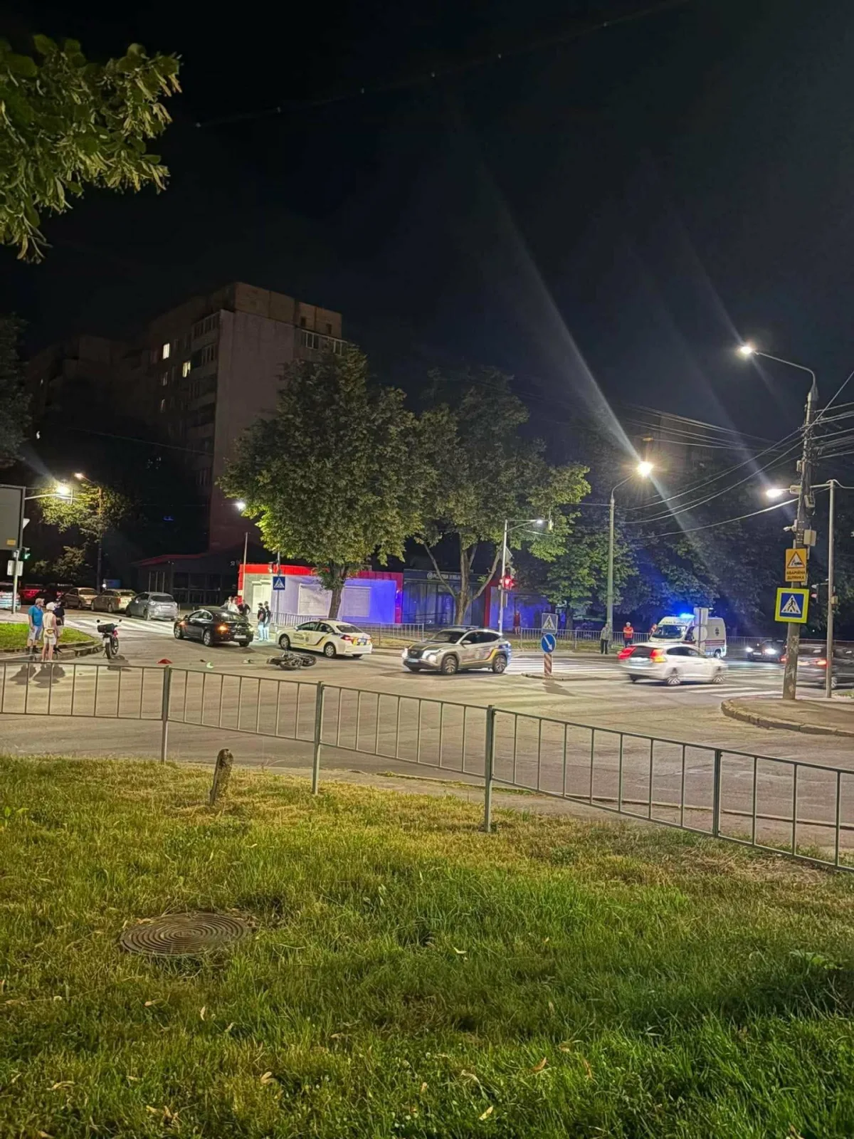 ДТП зі мотоциклістом на вулиці Пасічній у Львові: деталі і причини